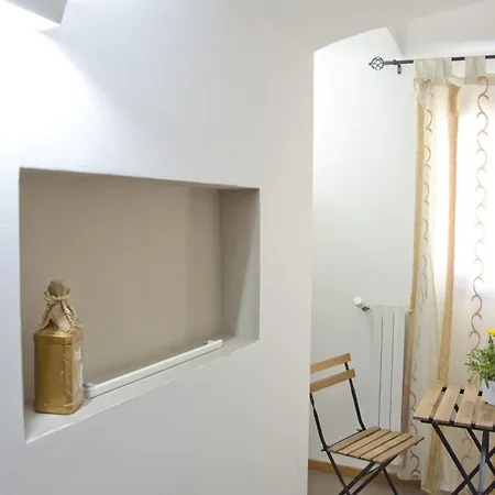 Athena Apartman